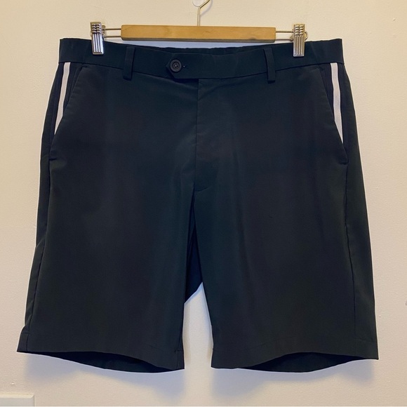 G/FORE Men’s Maverick Hybrid Stretch-Shell Lightweight Golf Shorts in Blue Sz 34 - Picture 3 of 13